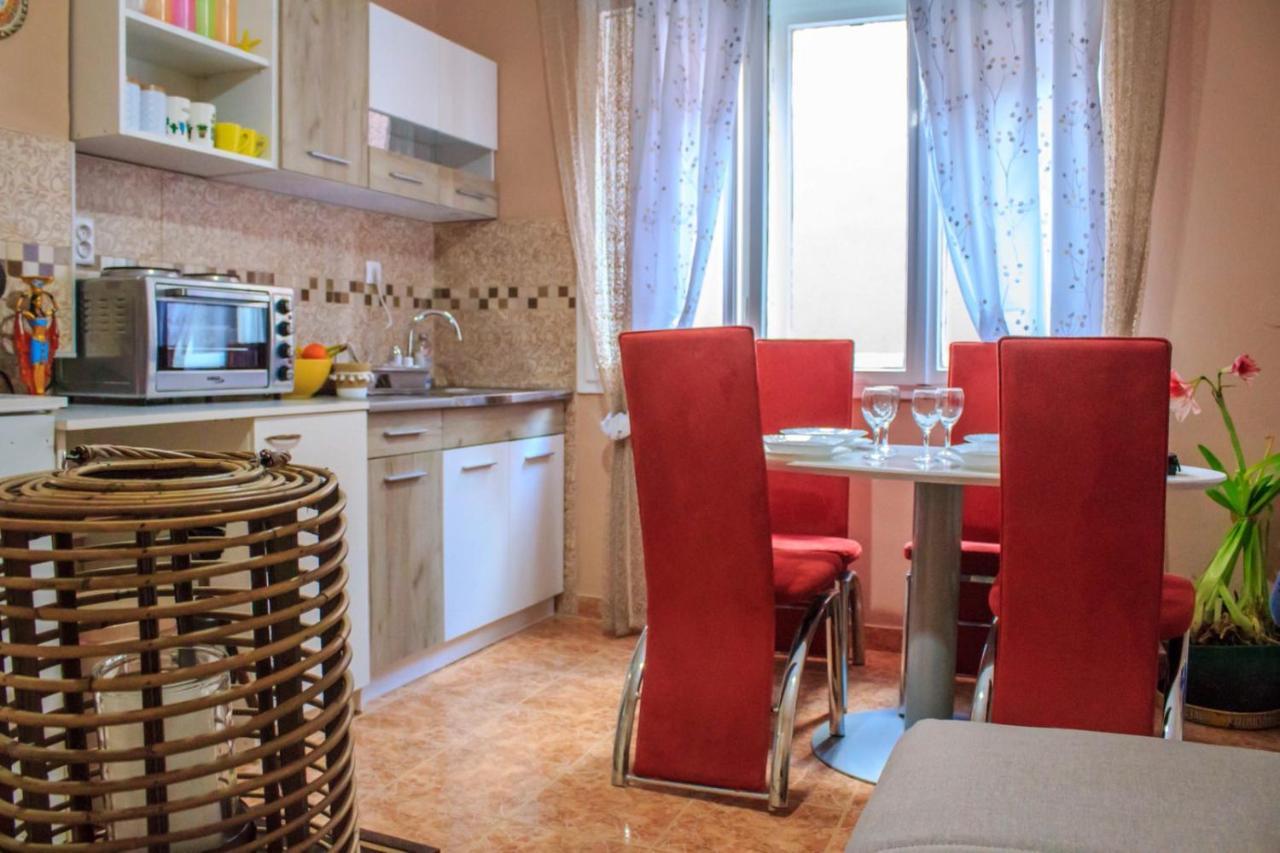 Bb Downtown Apartment Баина Баща Екстериор снимка